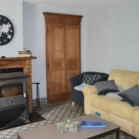 Сasa de vacaciones G Te With Private Garden In Br Ly De Pesche