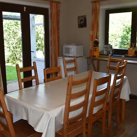 Tranquil Forestside 쿠뱅