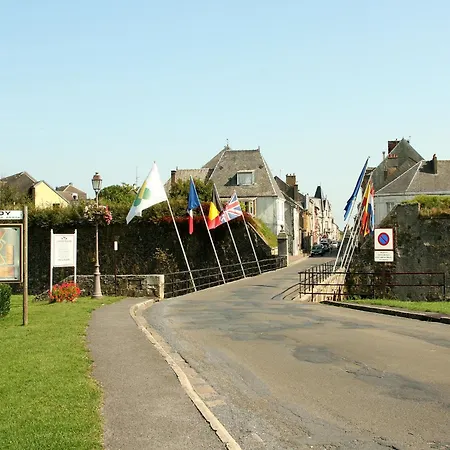 Tranquil Forestside Couvin